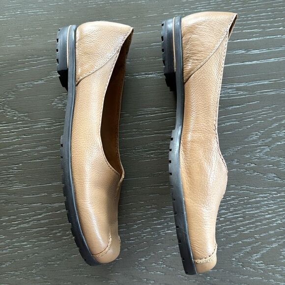 ANTONIO MELANI Women’s Tan Camel Leather Flats Slip On Comfort Shoes Size 7.5M - Picture 9 of 12
